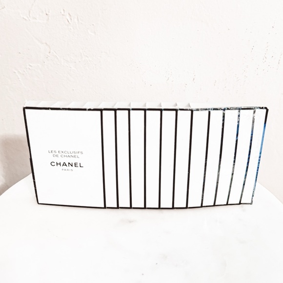 Chanel Les Exclusifs Jersey Fragrance Sample Travel Set 12 1.5 - Picture 1 of 2
